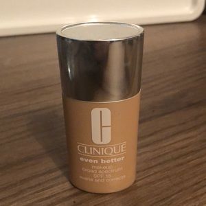 Clinique Even Better Foundation In neutral 05